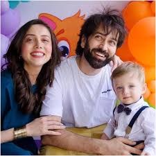 nakuul mehta wife and child