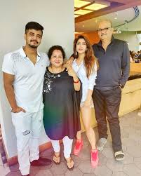 sonarika bhadoria family